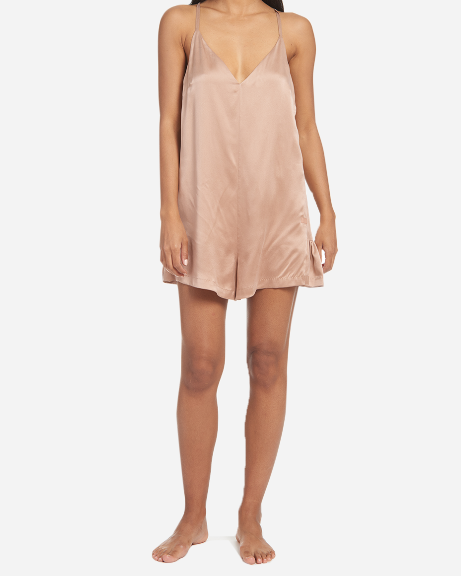 Made from the finest silk, this romper is designed to provide a comfortable and stylish sleep environment. The Washable Silk Romper features a relaxed fit that provides freedom of movement, while the V-neckline adds a flattering and sophisticated touch.