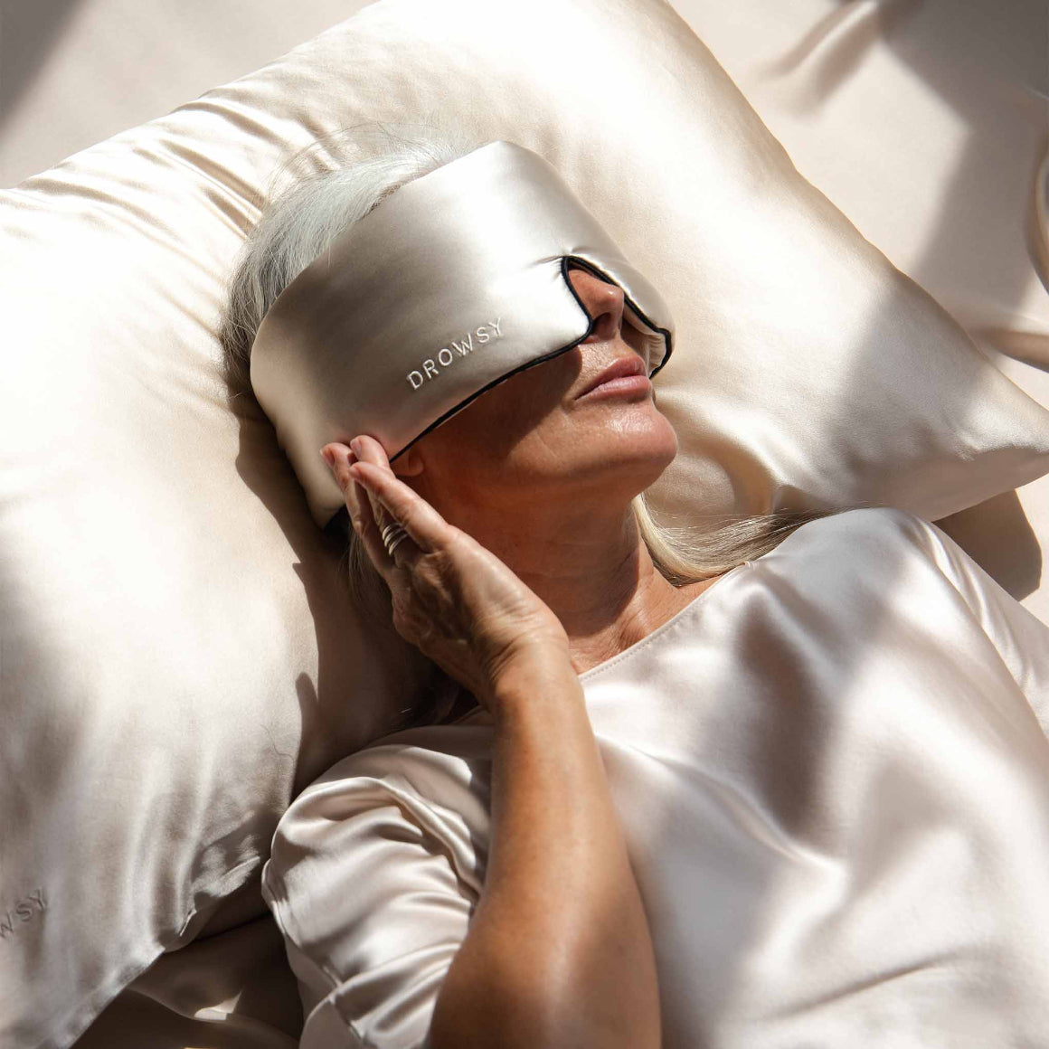 Silk Pillowcase - Akoya Pearl