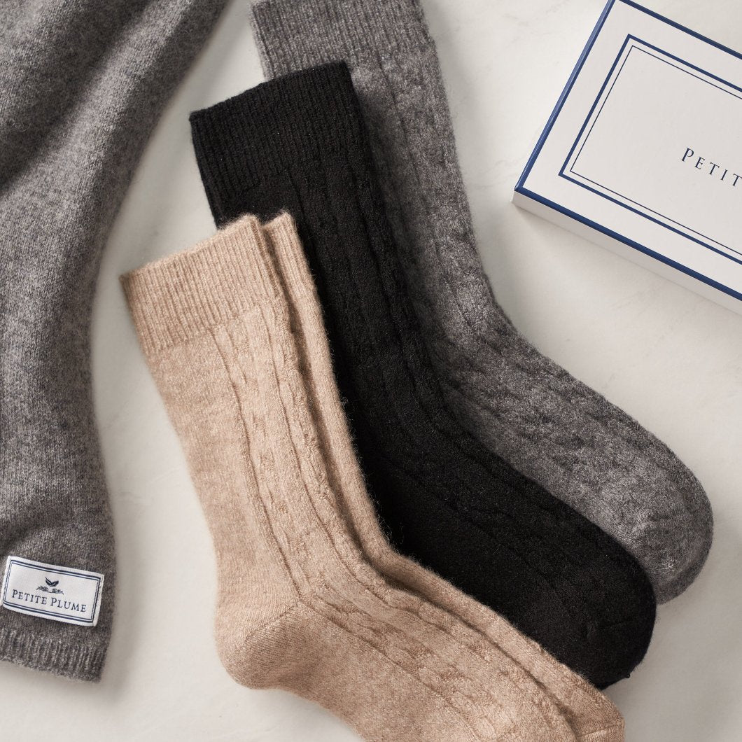 Men's Cashmere Socks in Dark Heather Grey