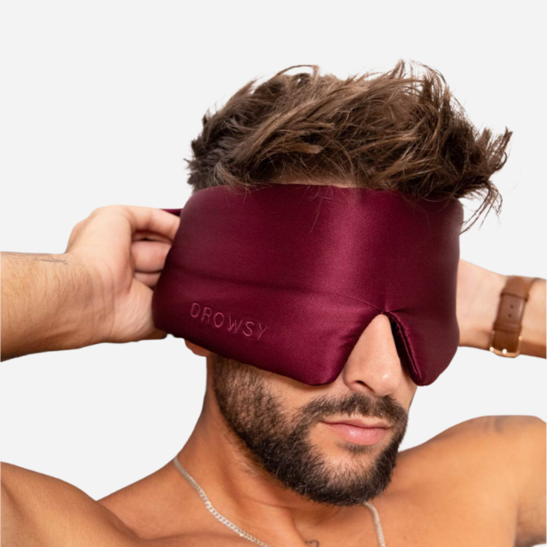 Silk Sleep Eye Mask - La Vie En Rouge