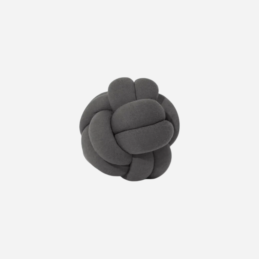Hugget Knot Pillow