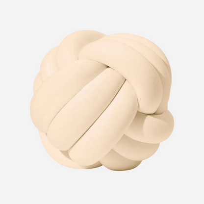 Hugget Knot Pillow