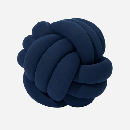 Hugget Knot Pillow