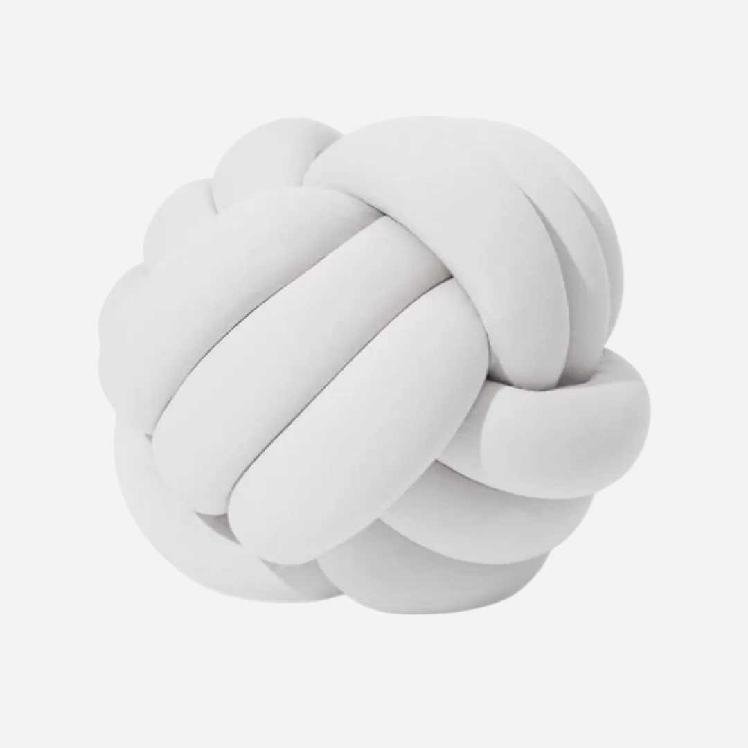 Hugget Knot Pillow